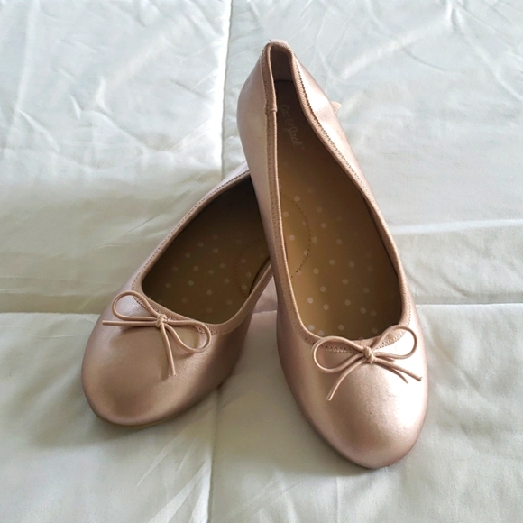 Like New Rose Gold Ballet Flats - Picture 1 of 3